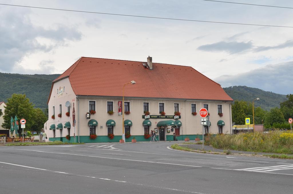 Motorest Penzion Na Bojisti Chlumec  Екстериор снимка